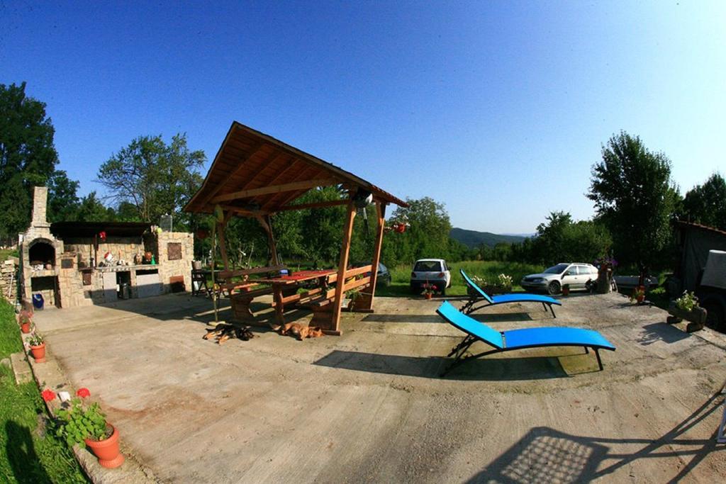 Cuibul Salamandrelor Hotel Сармизеджетуса Екстериор снимка