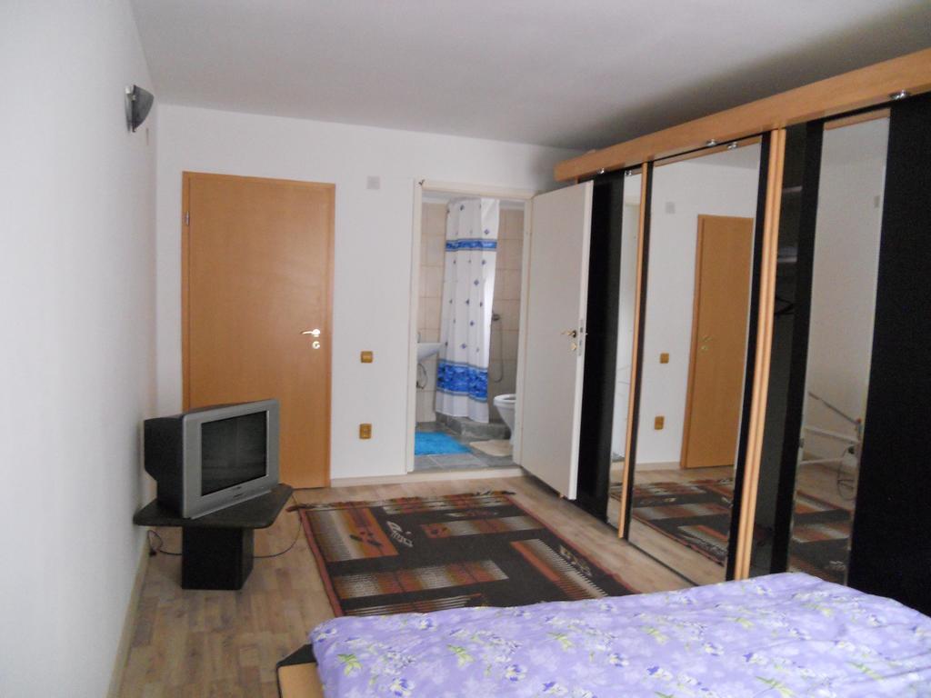 Cuibul Salamandrelor Hotel Сармизеджетуса Екстериор снимка