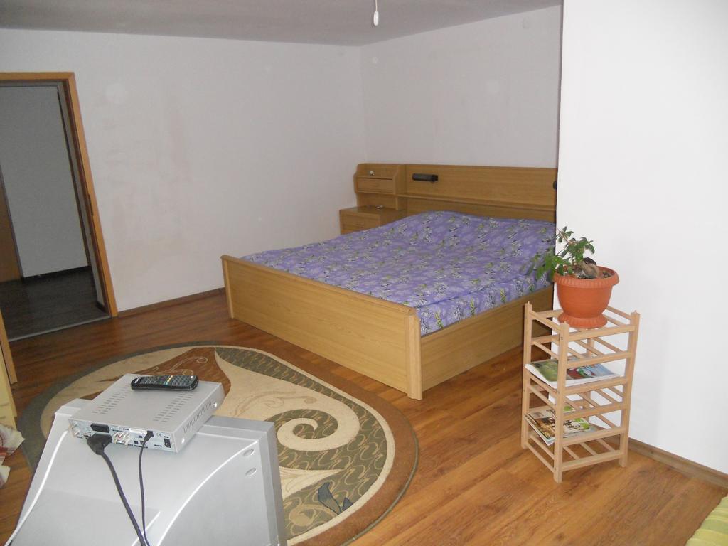 Cuibul Salamandrelor Hotel Сармизеджетуса Екстериор снимка