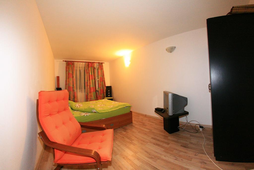 Cuibul Salamandrelor Hotel Сармизеджетуса Стая снимка